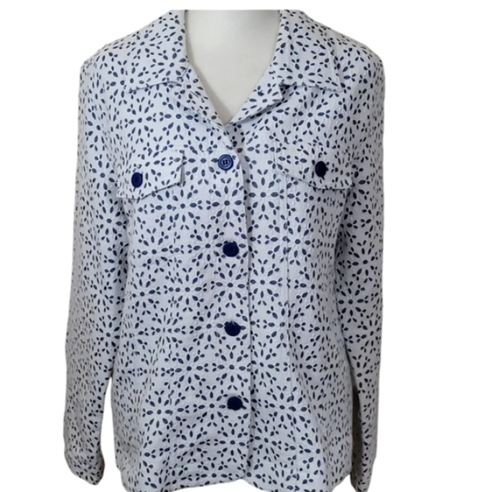 Baxter & Wells Blue & White Eyelet Button Front Jacket Sz Med